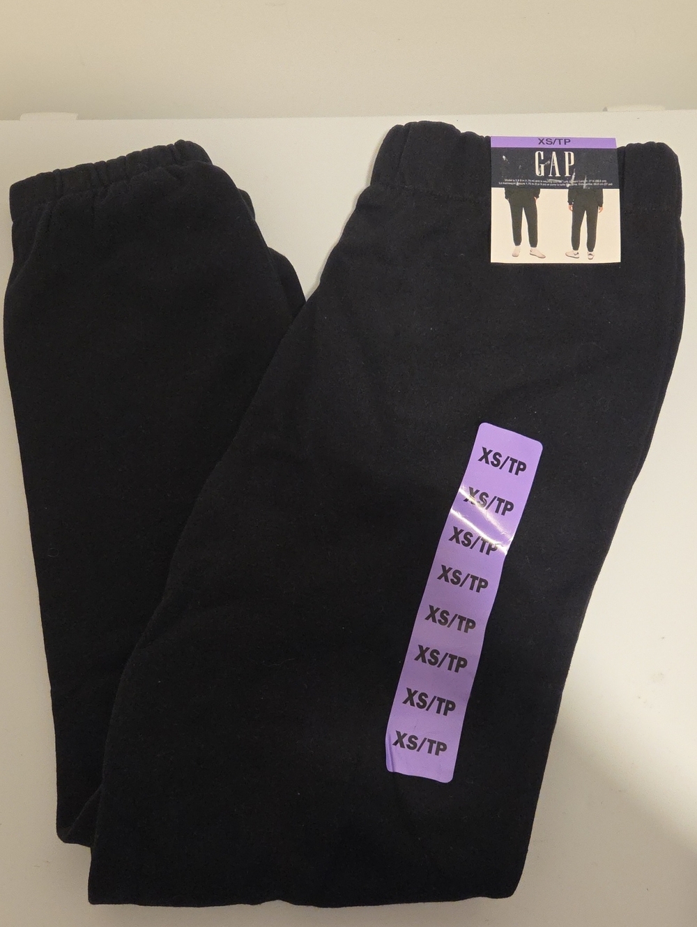 GAP Black Elastic Waist Sweatpants Joggers Cuffed